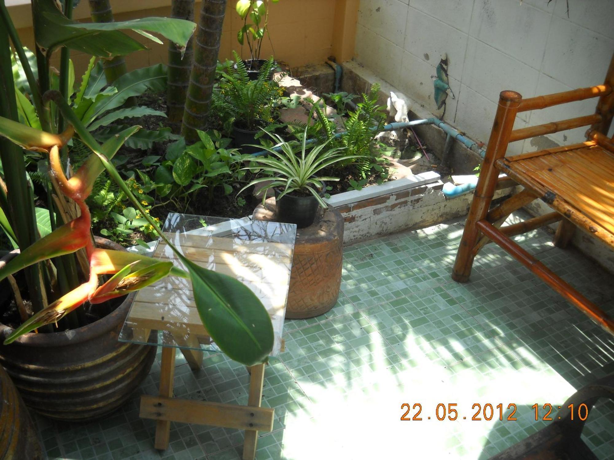 Srikrung Guesthouse Phra Nakhon Si Ayutthaya Exterior photo