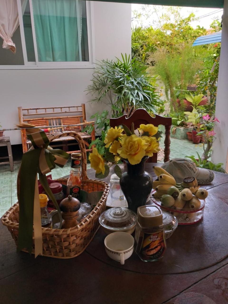 Srikrung Guesthouse Phra Nakhon Si Ayutthaya Exterior photo