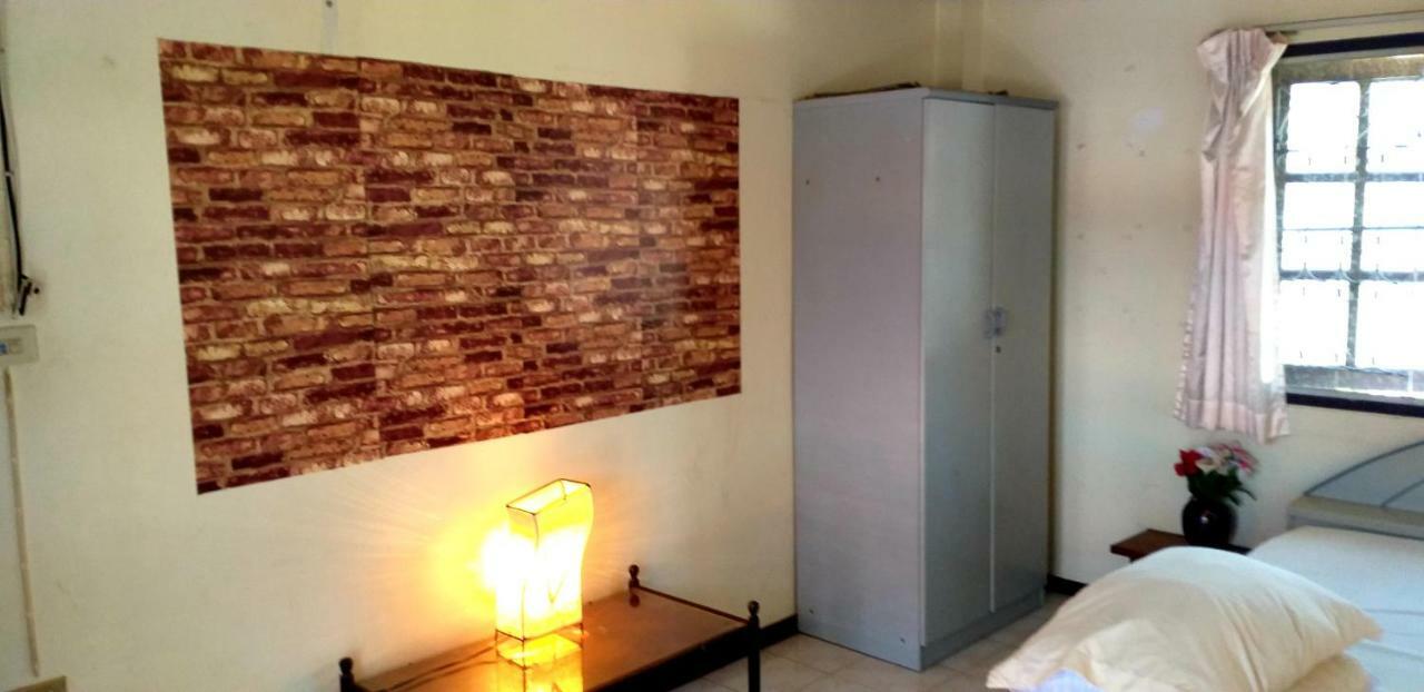 Srikrung Guesthouse Phra Nakhon Si Ayutthaya Exterior photo